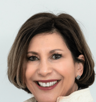 Ellen Mahoney headshot